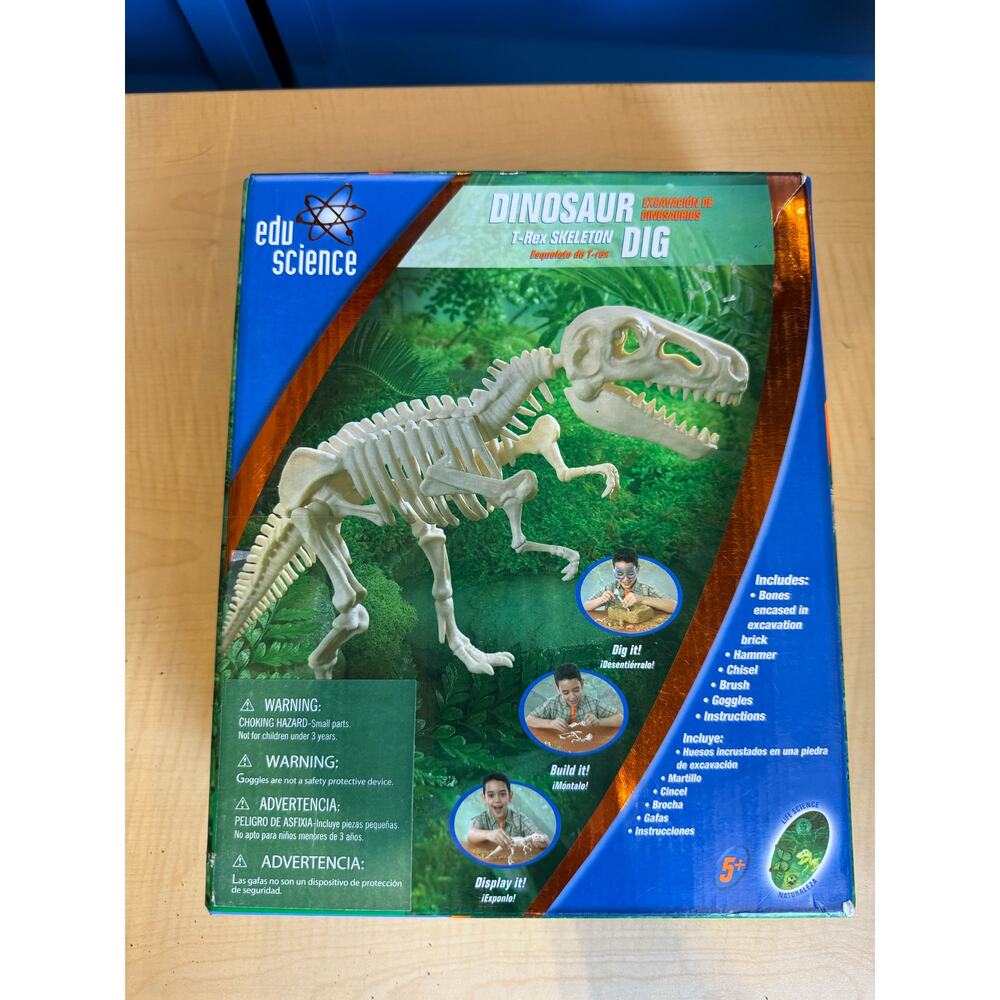 Edu Science Dinosaur Dig T-Rex Skeleton Playset - new in box